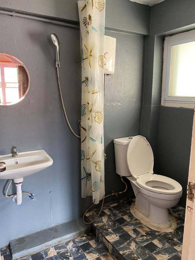 Love Cnx Guesthouse Τσιάνγκ Μάι Εξωτερικό φωτογραφία